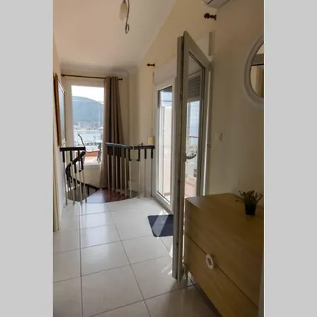 Port View House-comfy Family Apartment-panoramic View דירה Néa Péramos