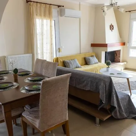 Port View House-comfy Family Apartment-panoramic View Néa Péramos