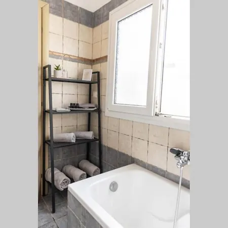 Port View House-comfy Family Apartment-panoramic View Apartman Néa Péramos