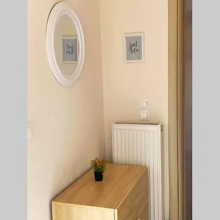 Port View House-comfy Family Apartment-panoramic View Néa Péramos